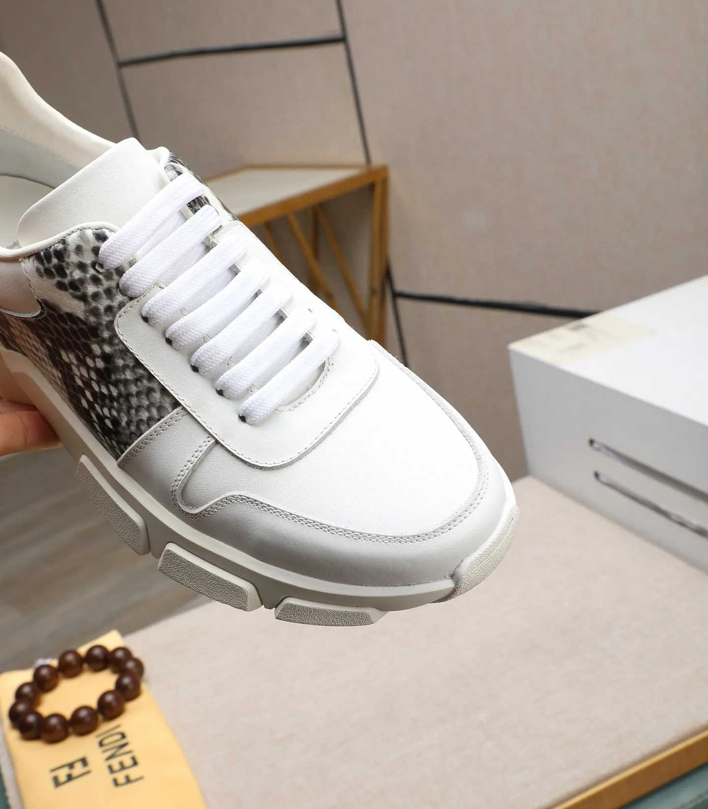 Factory price 480 🕷🕷[FENDI] Fendi fashionable casual men's shoes 🇨🇳Original official website 1:1 model opening, new models are available first 💯Not high-profile but avant-garde, simple, low-key and fashionable, super versatile style 🌿Original cowhide production ➕Pigskin lining🎋The version is comfortable on the feet, so rigorous for any small place, first-class workmanship🍍38-44 Large quantities in stock